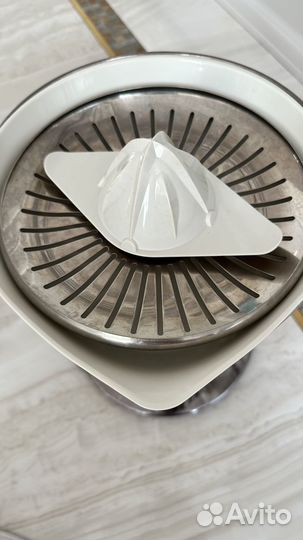 Соковыжималка bork для цитрусовых Z730