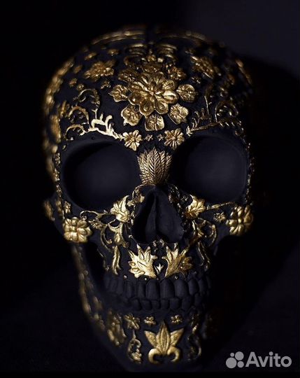 Череп декоративный