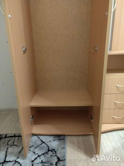 Шкаф в прихожую