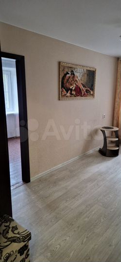 2-к. квартира, 42 м², 1/5 эт.