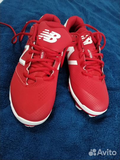 Футбольные бутсы 38 размер новые