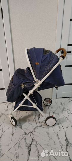 Прогулочная Коляска infiniti с перекидной ручкой