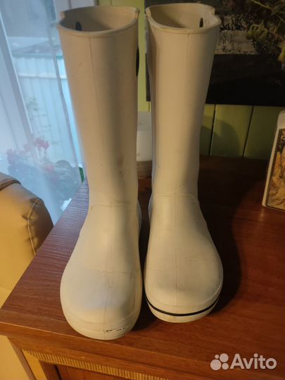 Резиновые сапоги crocs