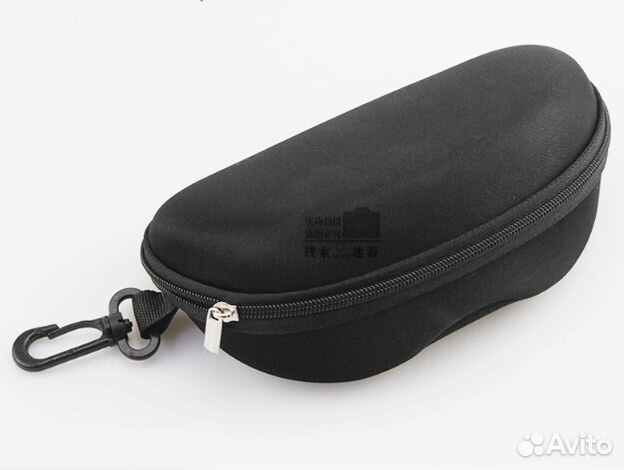 Очки для плавания с футляром