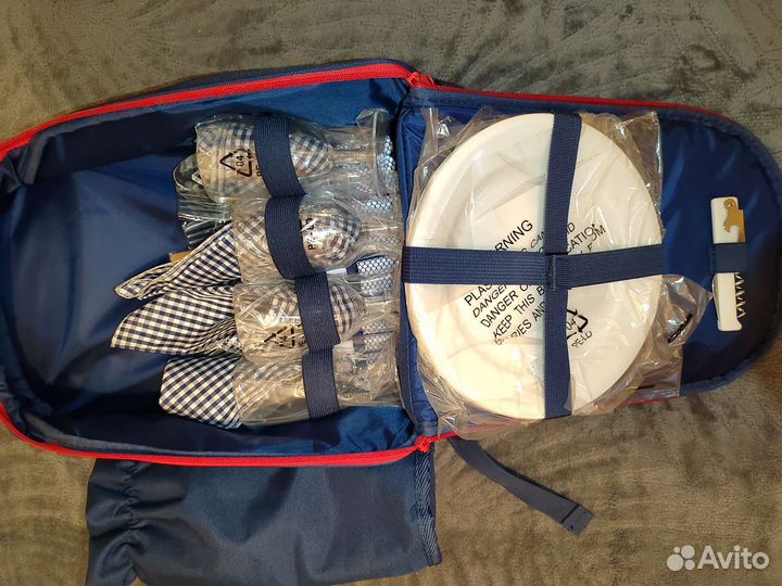 Рюкзак пикниковый с наполнением