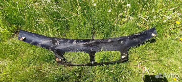 Дефлектор капота для BMW