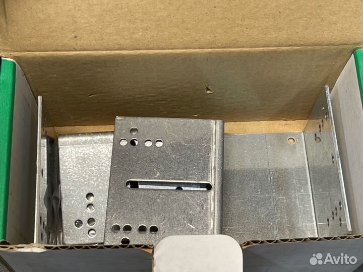 Schneider LA7F902 Монтажная плата, новая, 3 шт