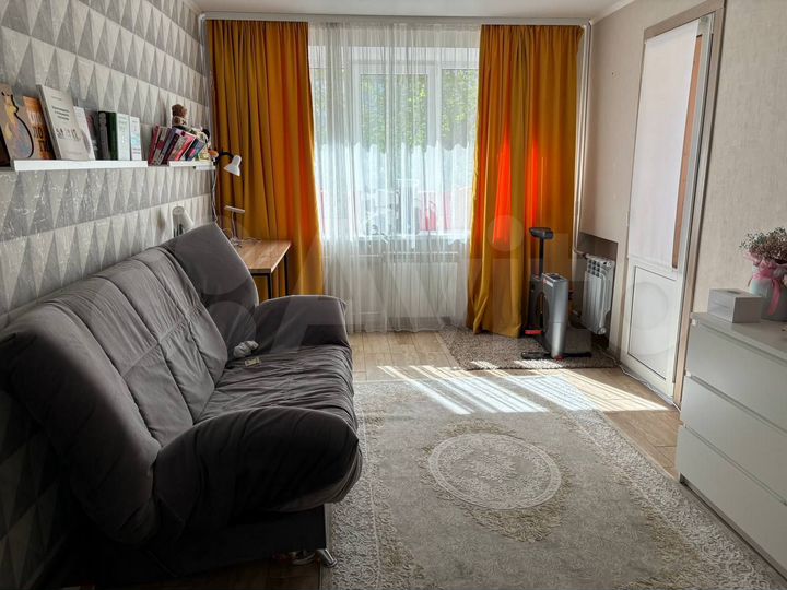 2-к. квартира, 43 м², 2/9 эт.