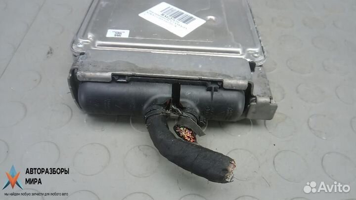 Блок управления двигателем Volkswagen Scirocco 3