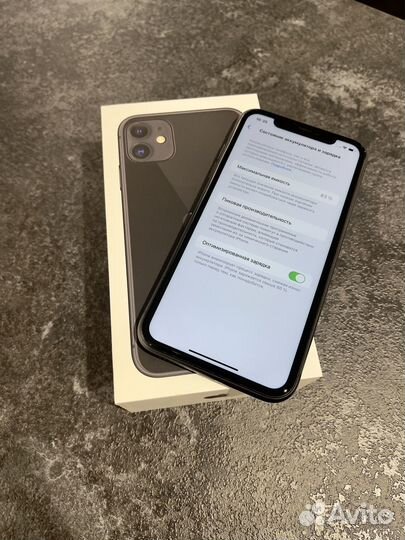 iPhone 11, 64 ГБ