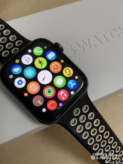 Смарт-часы Apple watch 5 серии 44 мм