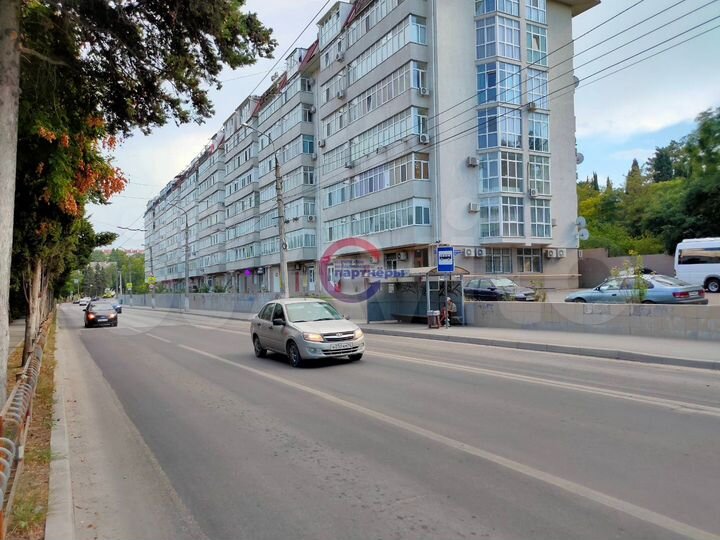 Свободного назначения на первой линии, 80 кв.м