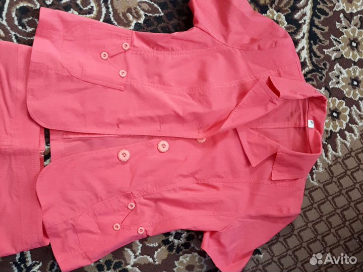 Костюм женский