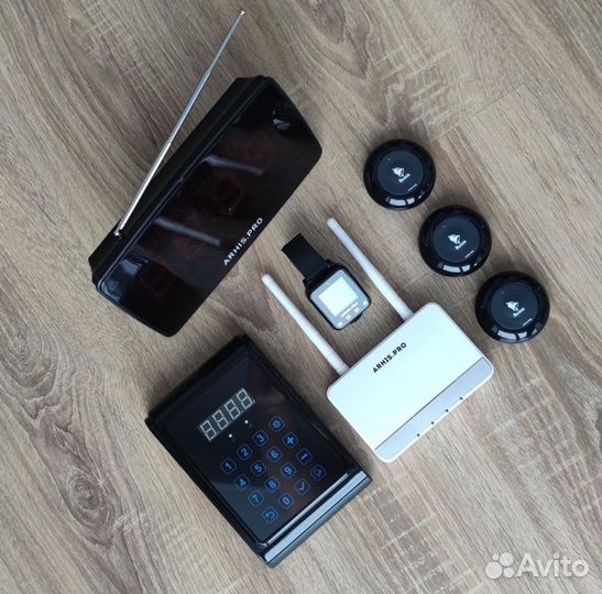 Система вызова персонала беспроводная - комплект