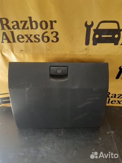 Бардачок Kia Sorento 1 BL 3.3 2008