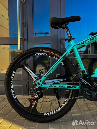 Велосипед на литых дисках