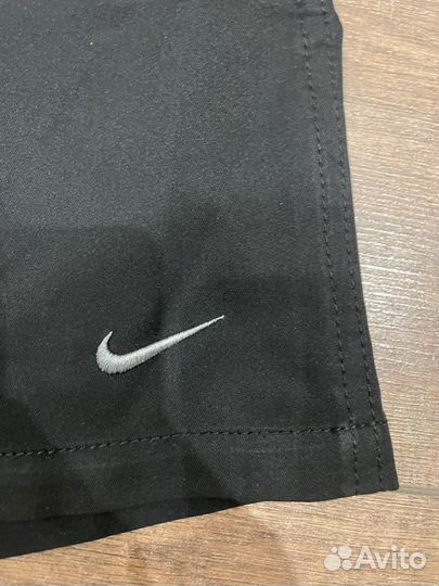 Шорты Nike с карманами по бокам