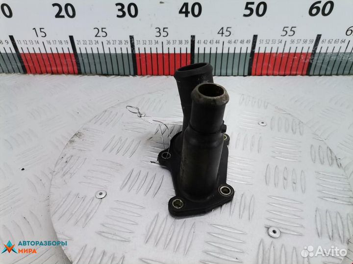 Корпус термостата Ford Focus 2001 1493599