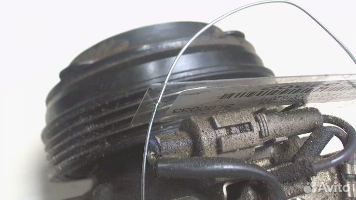 Компрессор кондиционера BMW 5 F10, 2011