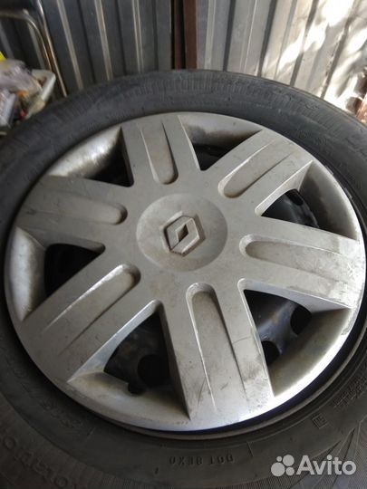 Колпаки r15 фирменные разные