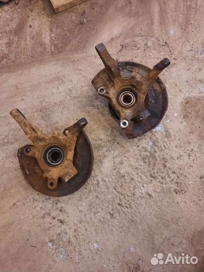 Передние кулаки mitsubishi carisma