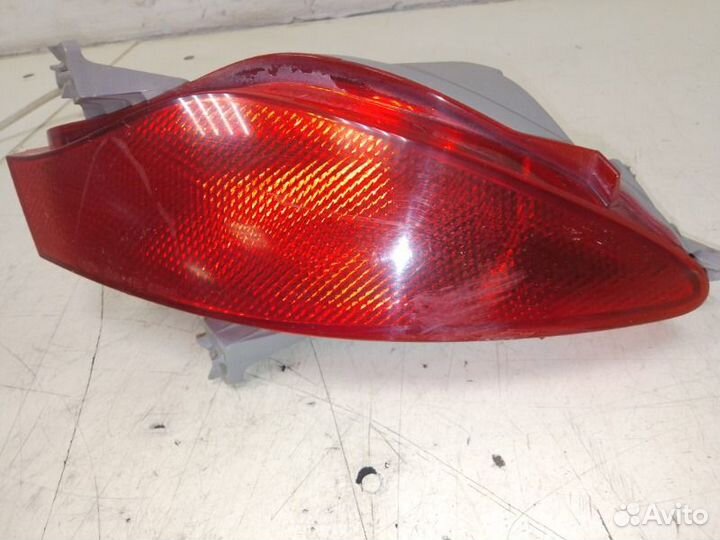 Фонарь задний в бампер левый Mazda Cx-7 ER3P