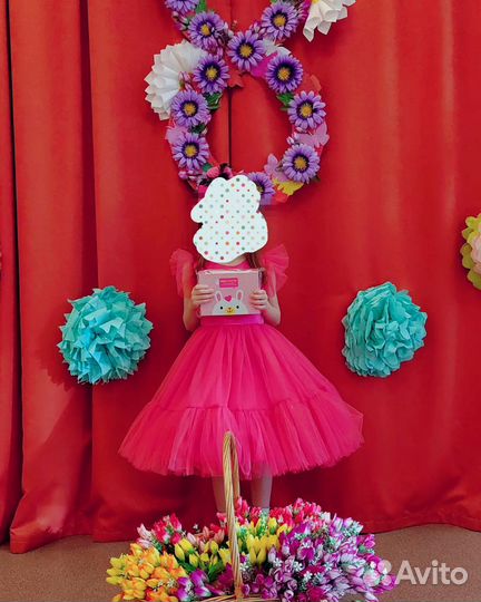 Платья нарядные, платья за 2 шт черное и белое