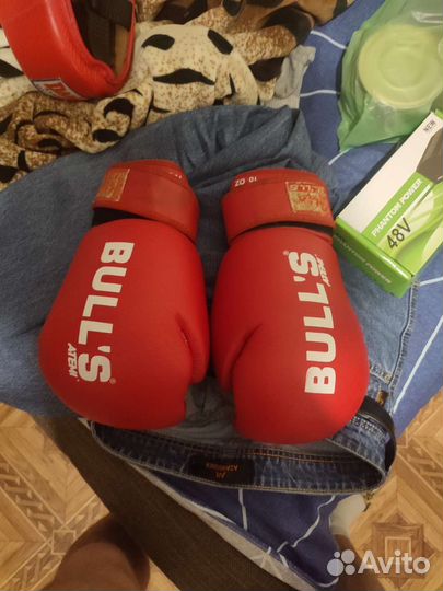 Перчатки боксёрские