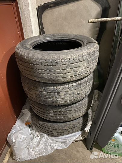 Bridgestone Dueler H/T D840 245/65 R17