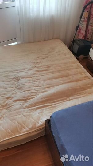 Матрас 160х200 бу