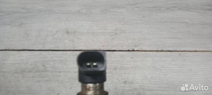 Форсунка топливная Land Rover Range Rover Sport