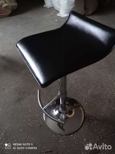 Перетяжка мягкой мебели