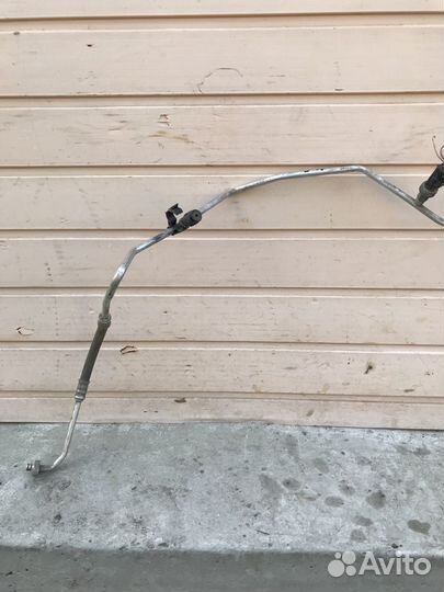 Трубка кондиционера с датчиком Peugeot 308