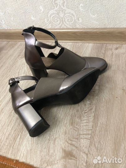 Туфли женские 38 размер