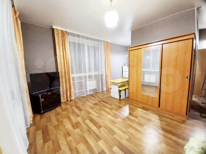 1-к. квартира, 30 м², 1/3 эт.