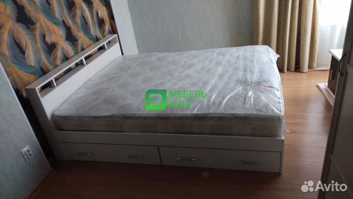 Кровать 140х200 с ящиками