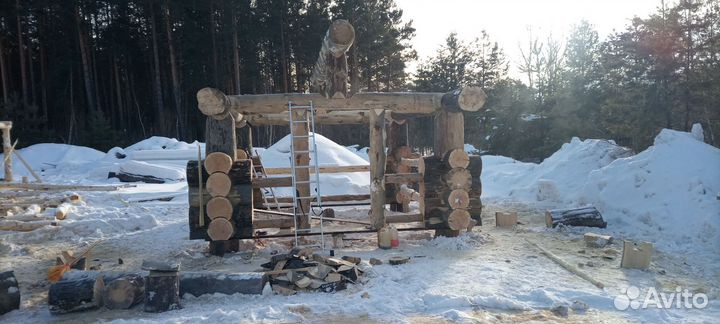 Беседка из бревна