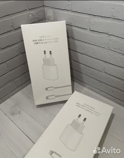 Зарядное устройство на айфон