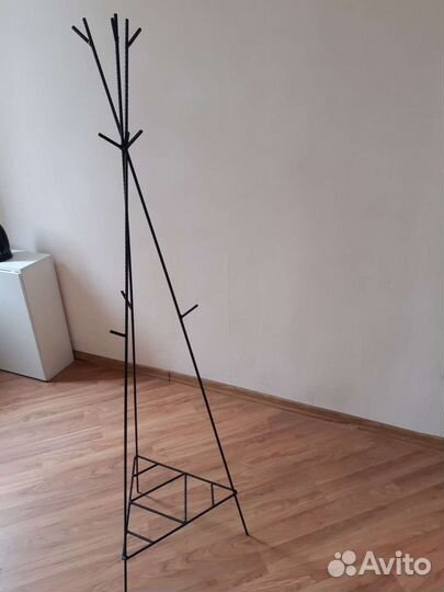 Вешалка напольная