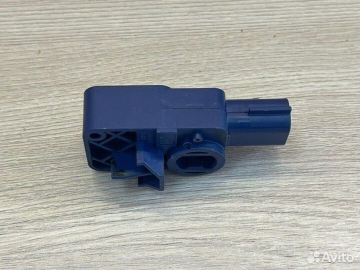 Датчик удара Renault Sandero Stepway