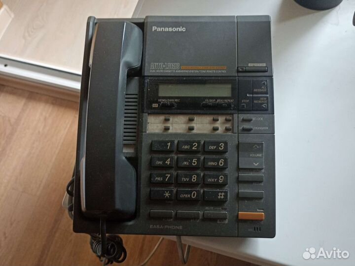 Телефон panasonic