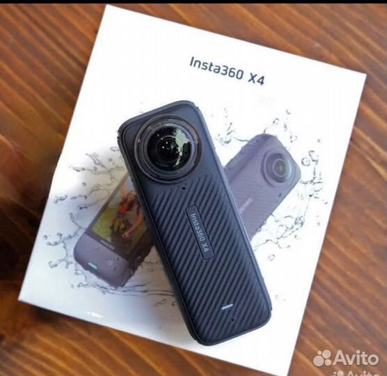 Insta 360 X4