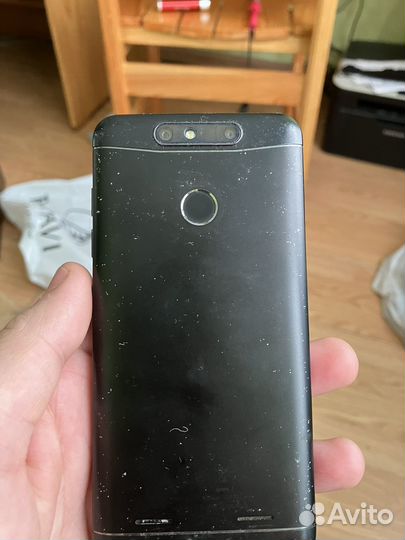 ZTE Blade V8 mini, 3/32 ГБ