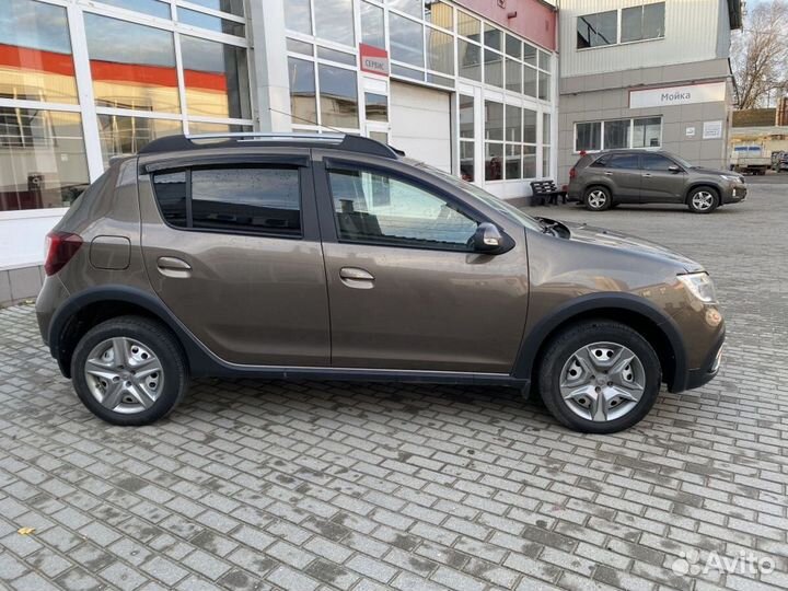 Renault Sandero Stepway 1.6 МТ, 2019, 27 000 км