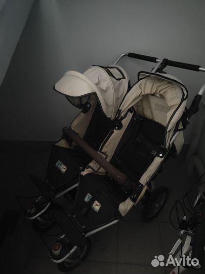 Коляска для двойни 2 в 1