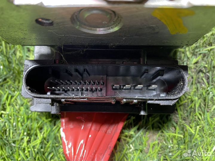 Блок ABS (насос) Renault Logan