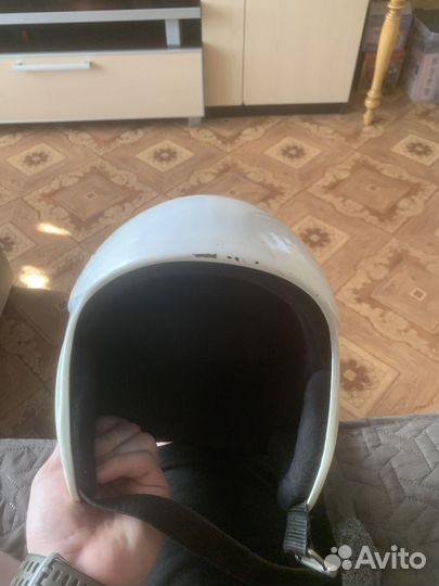 Горнолыжный шлем uvex