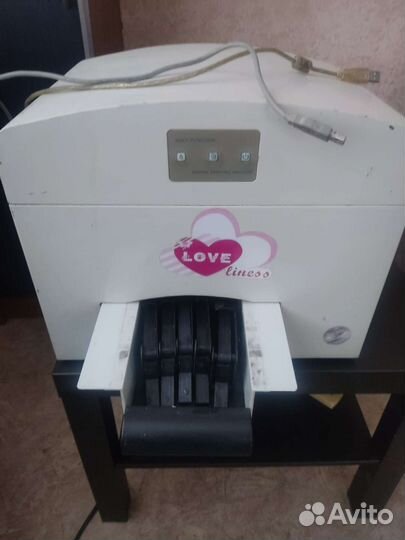 Принтер для печати на ногтях