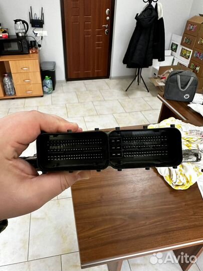 Блок управления двигателем Genesis G70