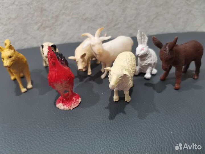 Набор фигурок животных